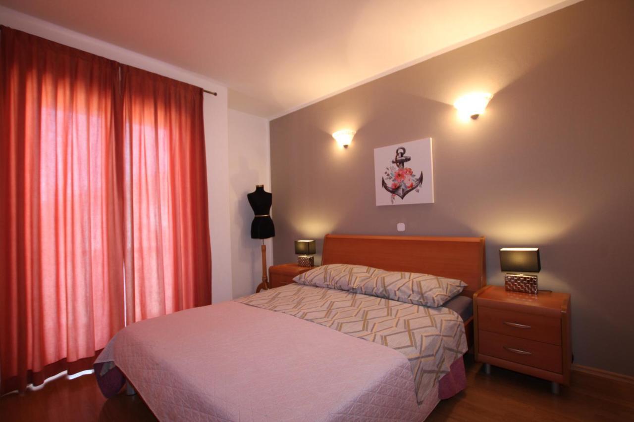 Apartments Markus Porec Bagian luar foto