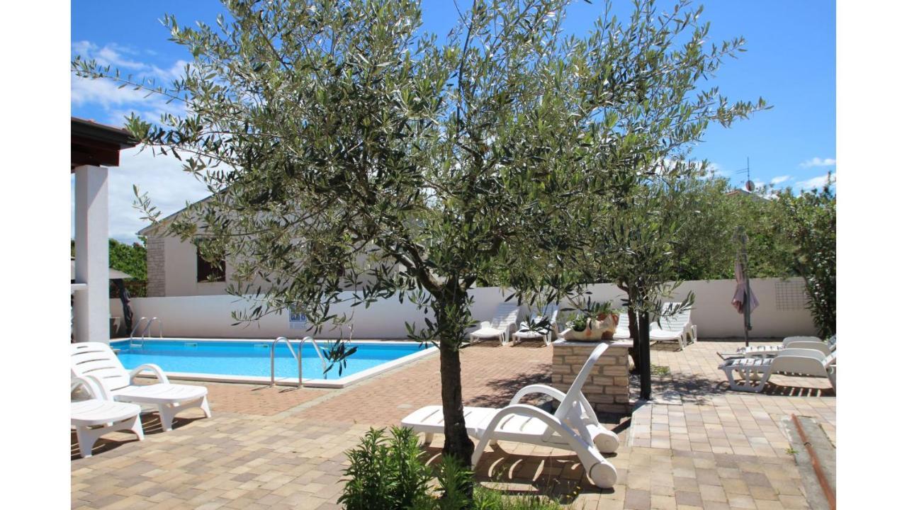Apartments Markus Porec Bagian luar foto